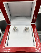 Load image into Gallery viewer, 2.00 CTW Diamond Stud Earrings